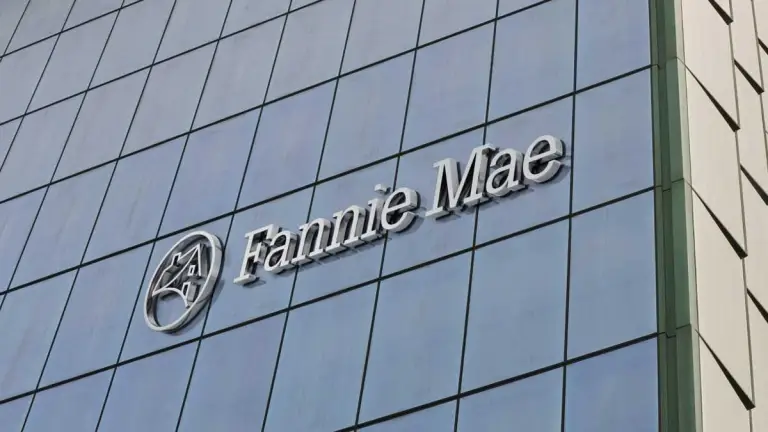 Fannie Mae releases updates on leasehold estates, manufactured homes, fraud prevention